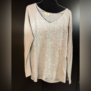 Kori Women's Heather Gray Long Sleeve Top